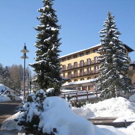 Life Hotels Des Alpes โฟลกาเรีย ภายนอก รูปภาพ